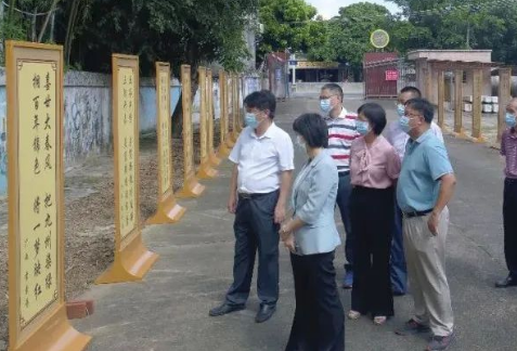 阳西县举办“诗颂新时代,永远跟党走”楹联文化展