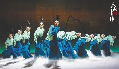 回眸2022，演出界线上线下的“爆款”持续不断